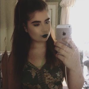 Meet your Posher, Allison